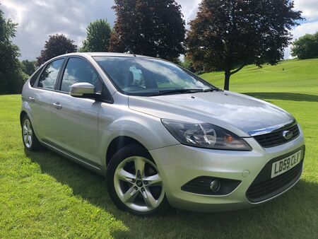 FORD FOCUS 1.6 Zetec 5dr