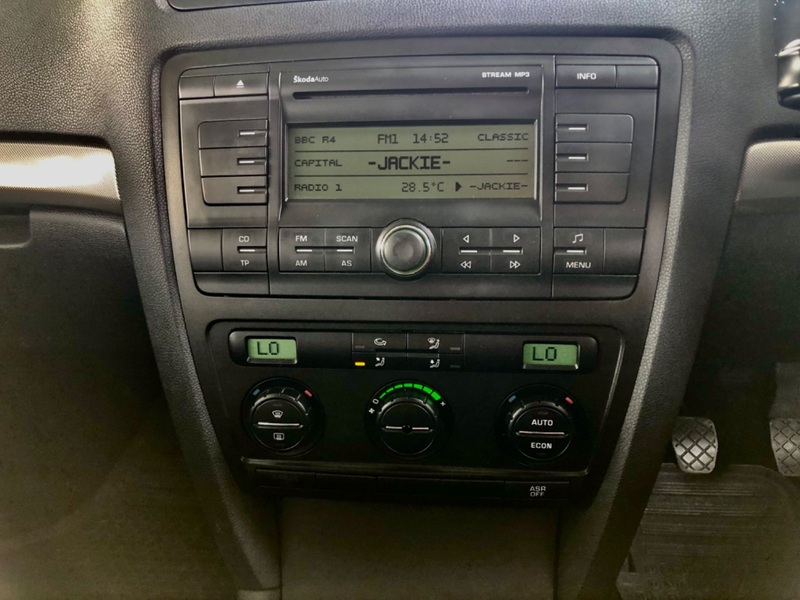 SKODA OCTAVIA