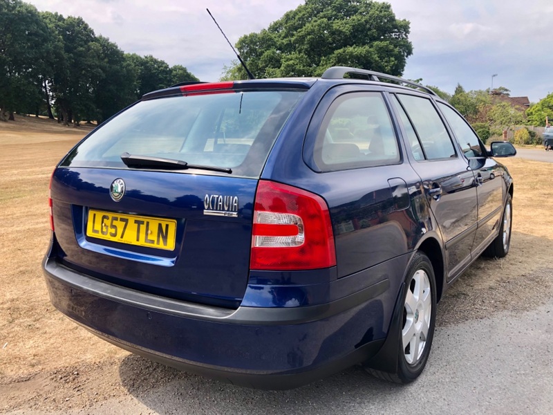SKODA OCTAVIA