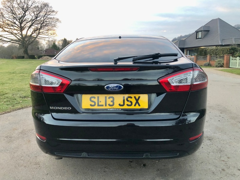 FORD MONDEO
