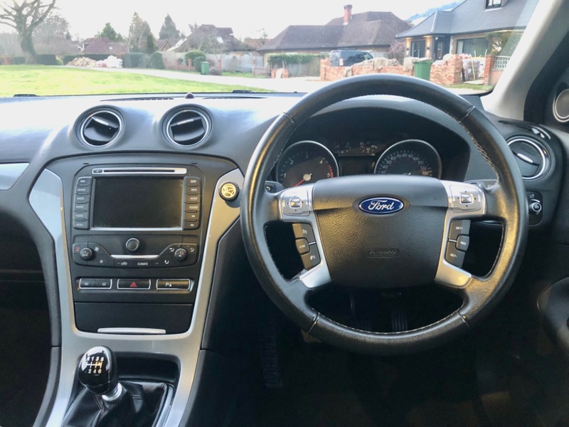 FORD MONDEO