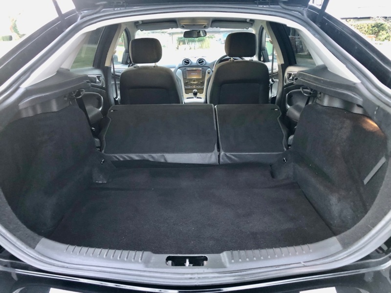 FORD MONDEO