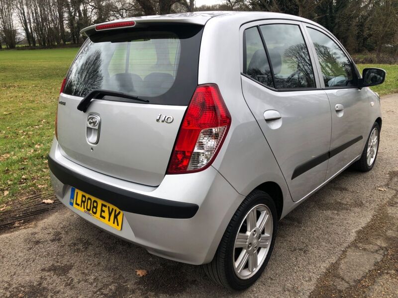 HYUNDAI I10