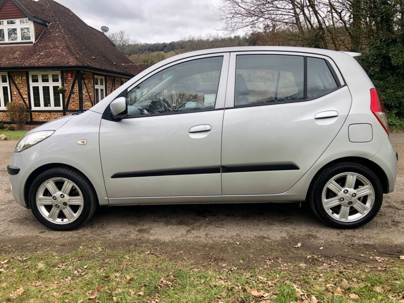 HYUNDAI I10