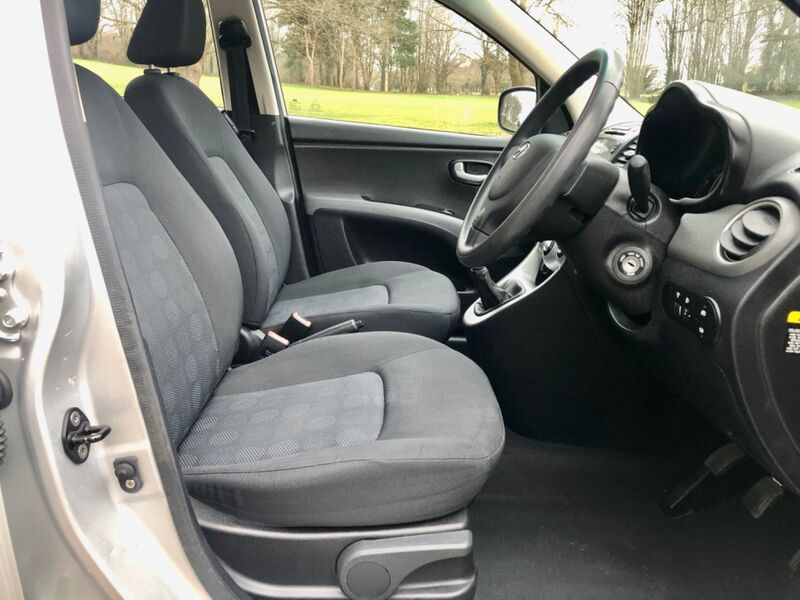 HYUNDAI I10