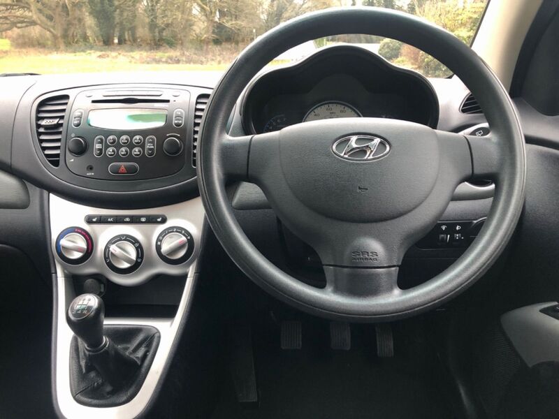 HYUNDAI I10