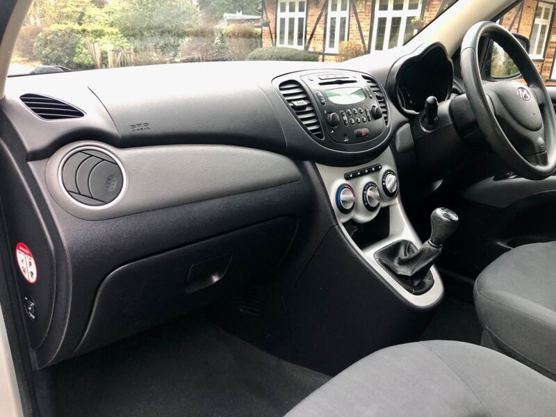 HYUNDAI I10