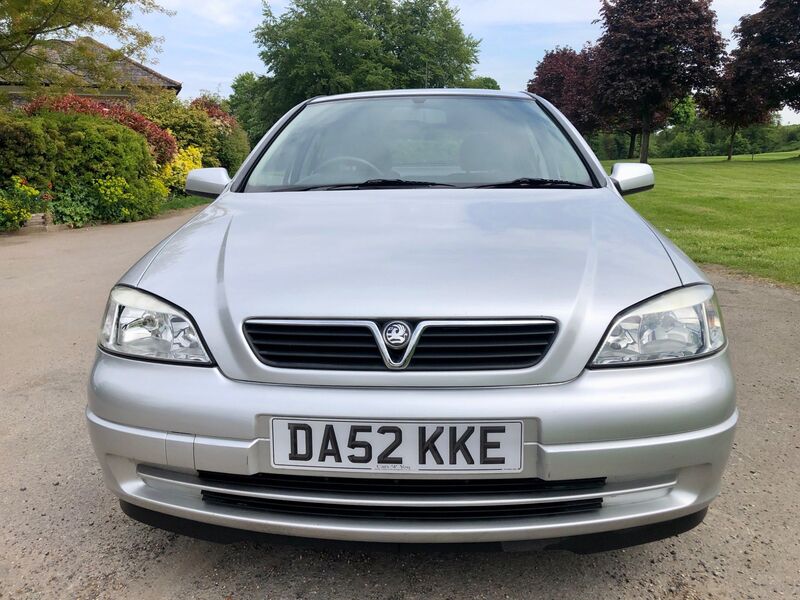VAUXHALL ASTRA