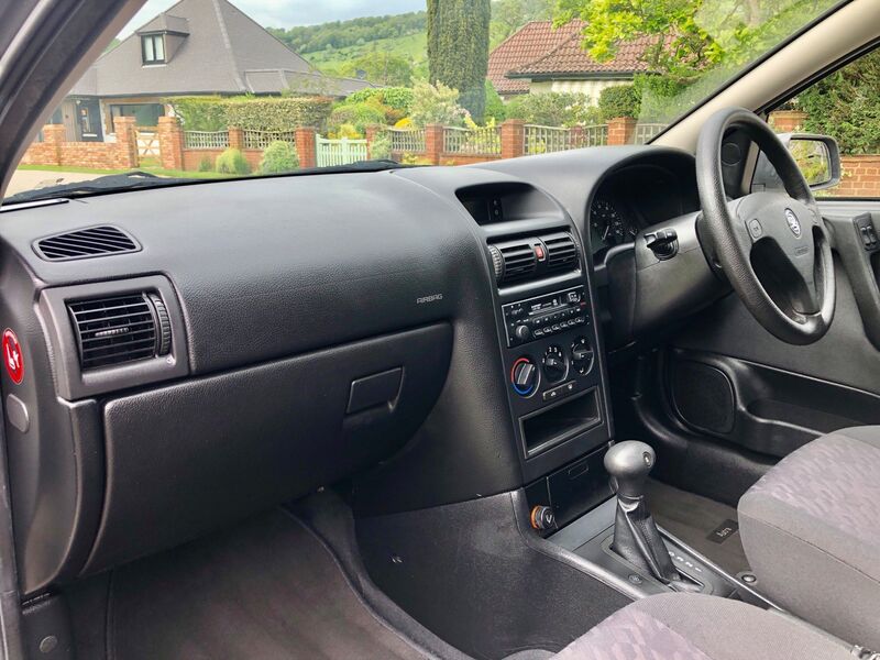 VAUXHALL ASTRA