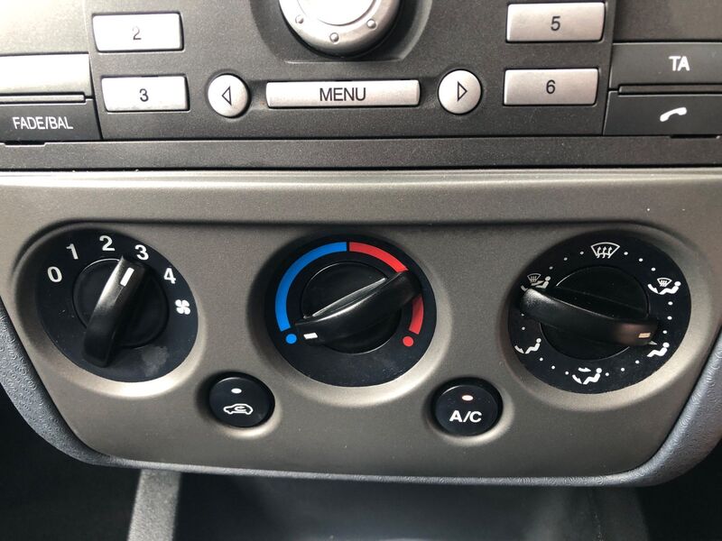 FORD FUSION