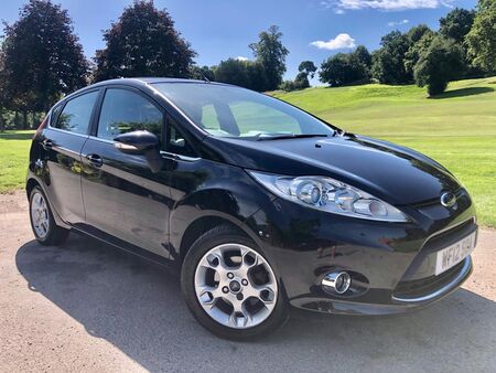 FORD FIESTA 1.4 Zetec 5dr